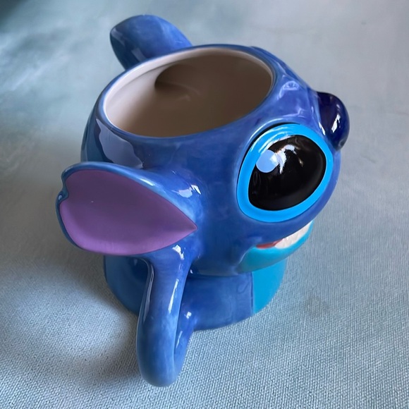 Disney Lilo And Stitch 3D Stitch 12 oz Mug + Princess Castles Mug - Picture 3 of 14